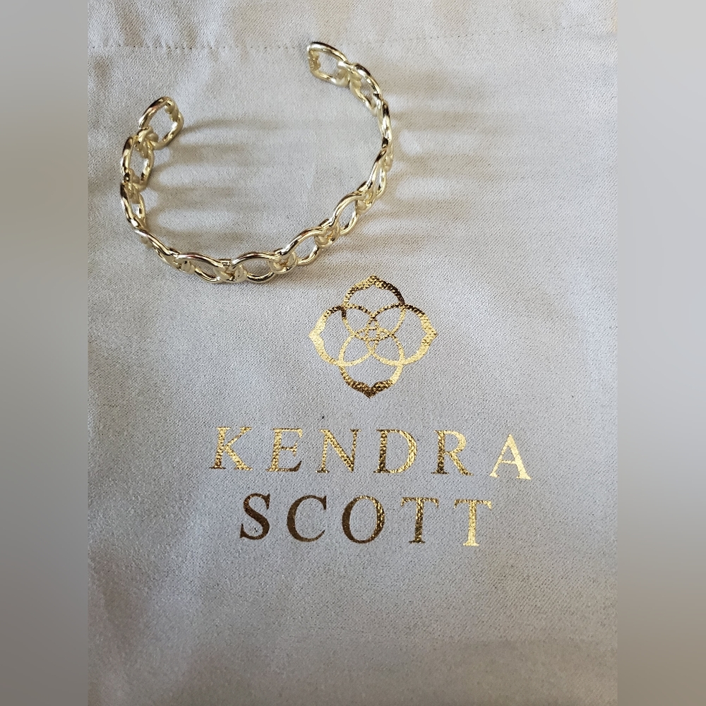 Kendra Scott Fallyn Gold Cuff Bracelet
